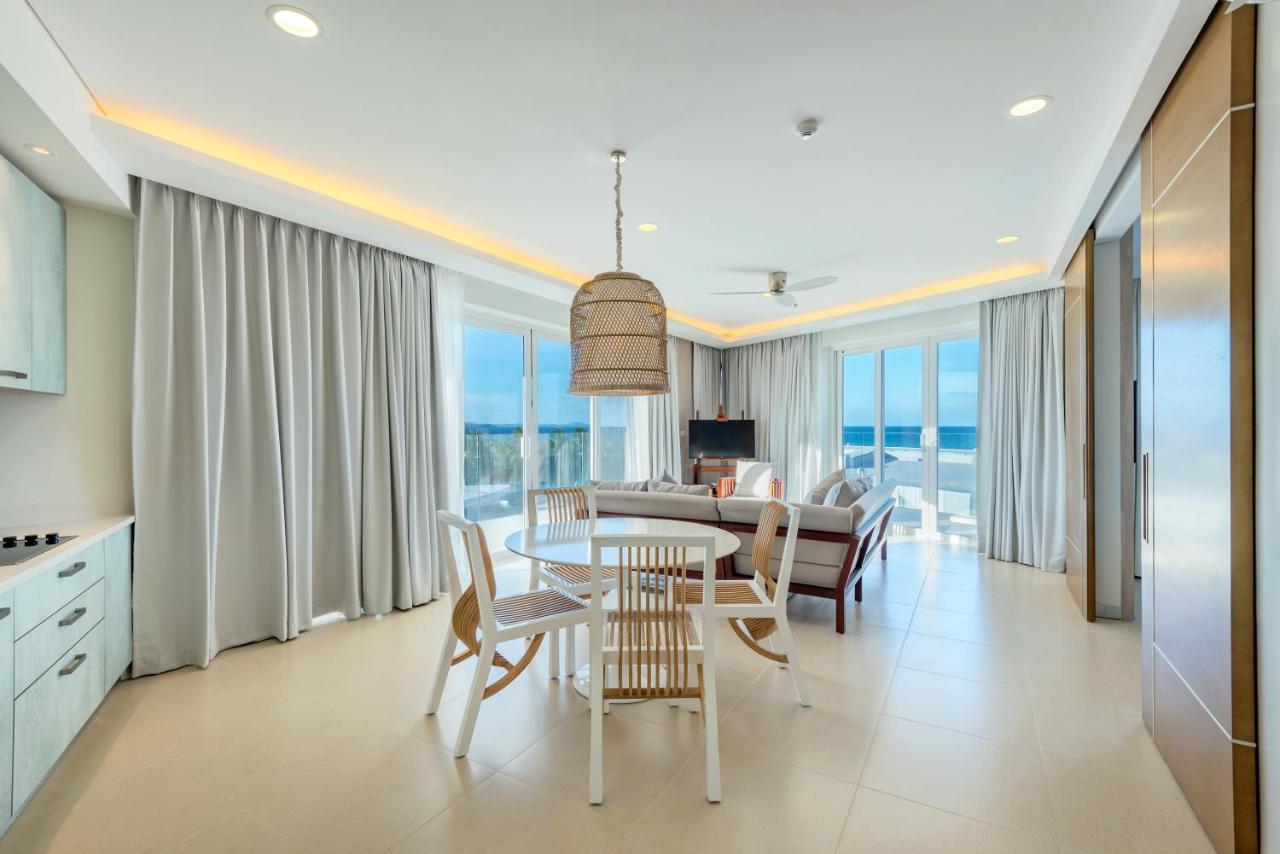 Aqua Boracay Hotel Balabag  Luaran gambar A living room at the Ritz-Carlton, Key West