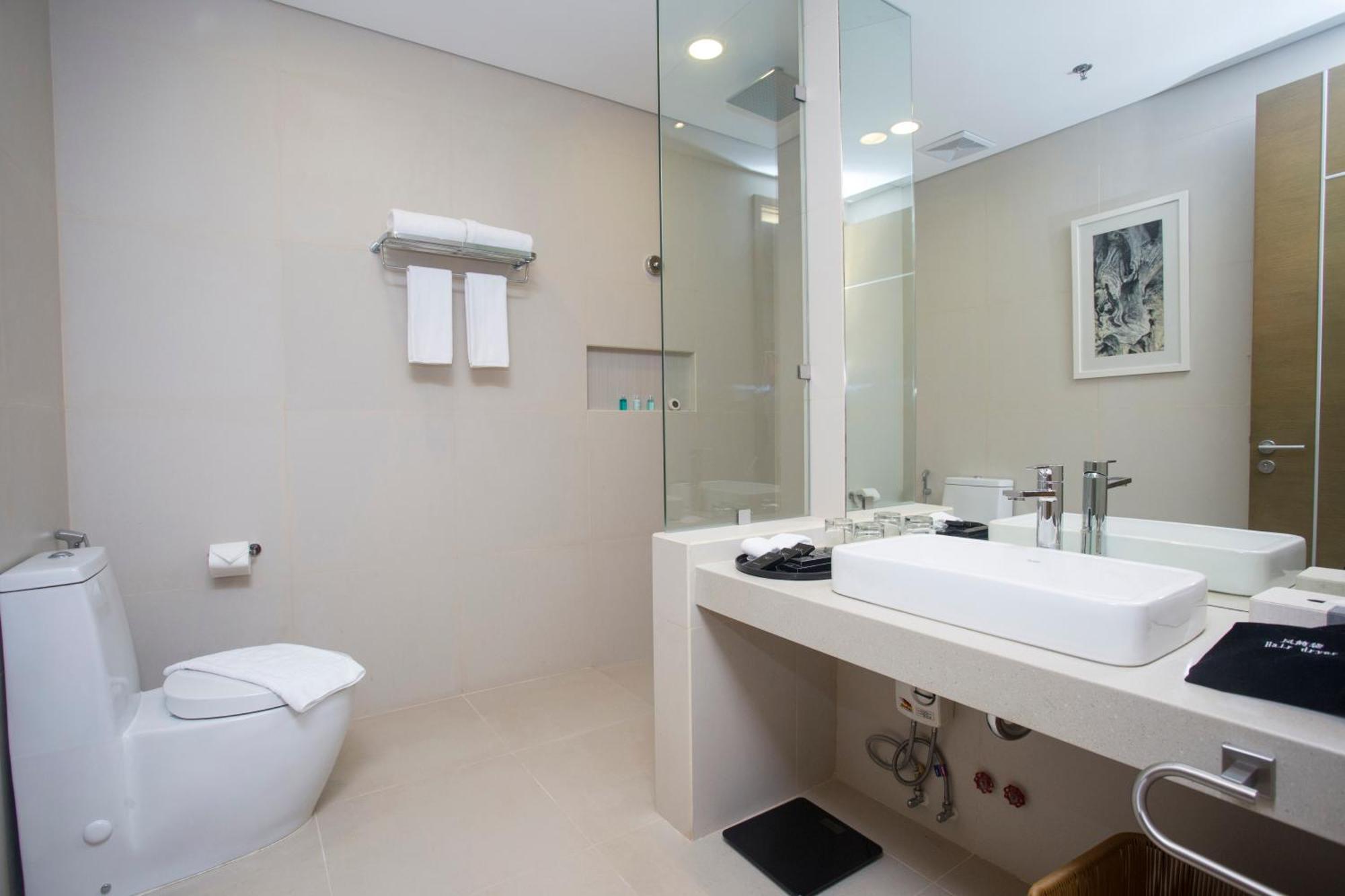 Aqua Boracay Hotel Balabag  Bilik gambar Bathroom