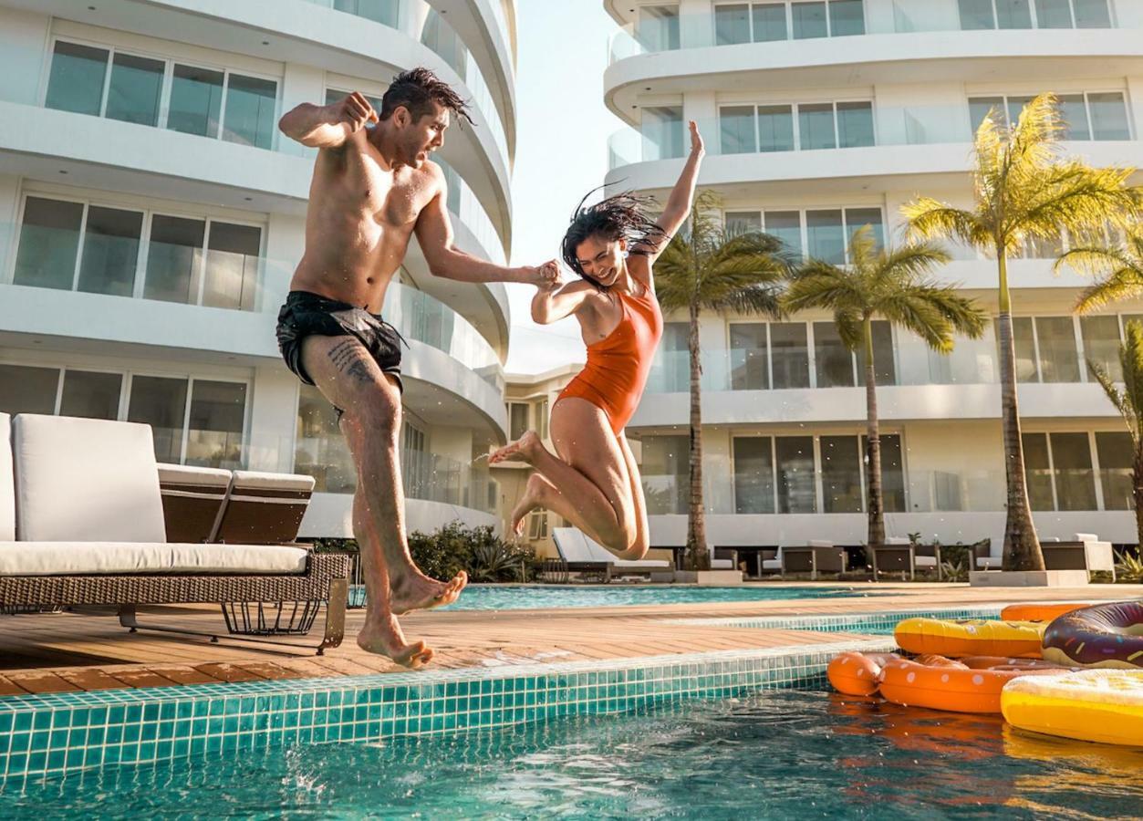 Aqua Boracay Hotel Balabag  Luaran gambar The swimming pool at the hotel